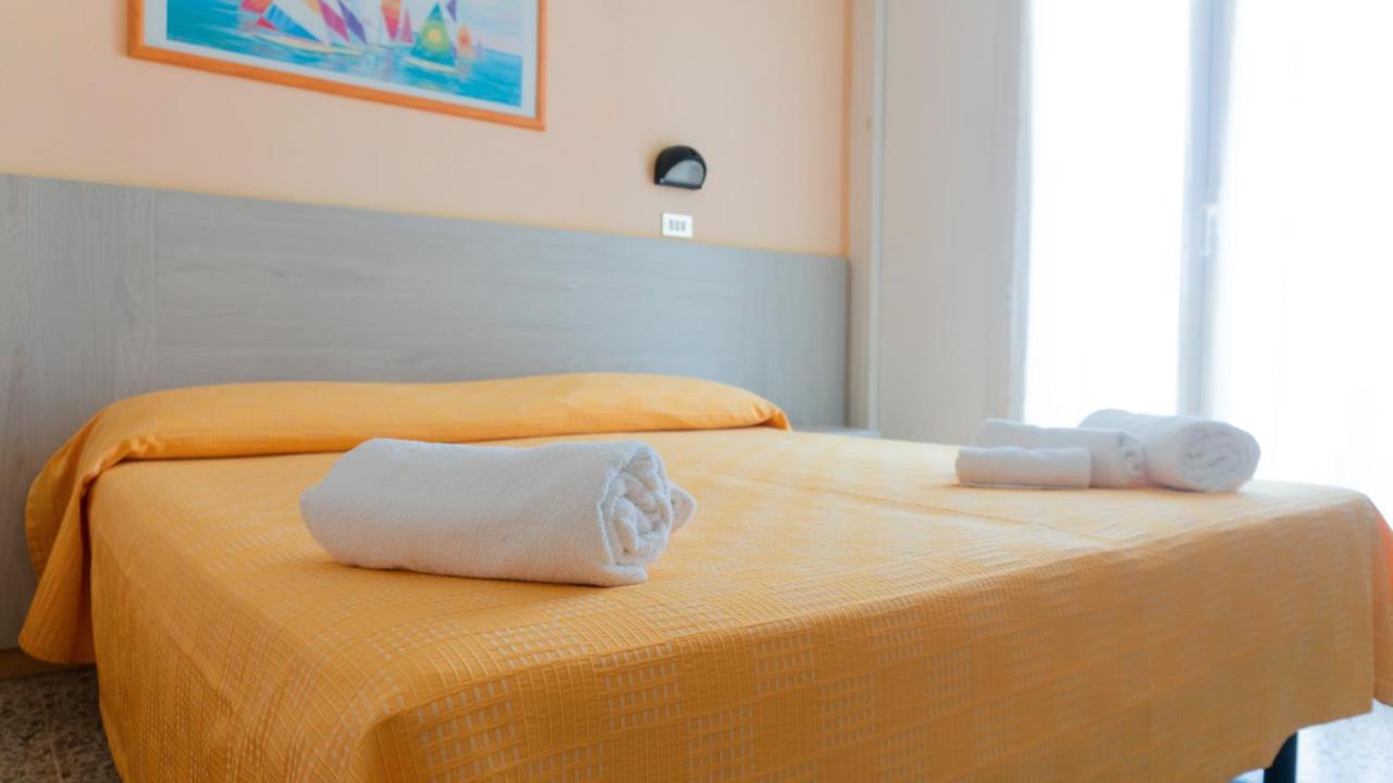 B&B Hotel Villa Nora Bellaria-Igea Marina Luaran gambar