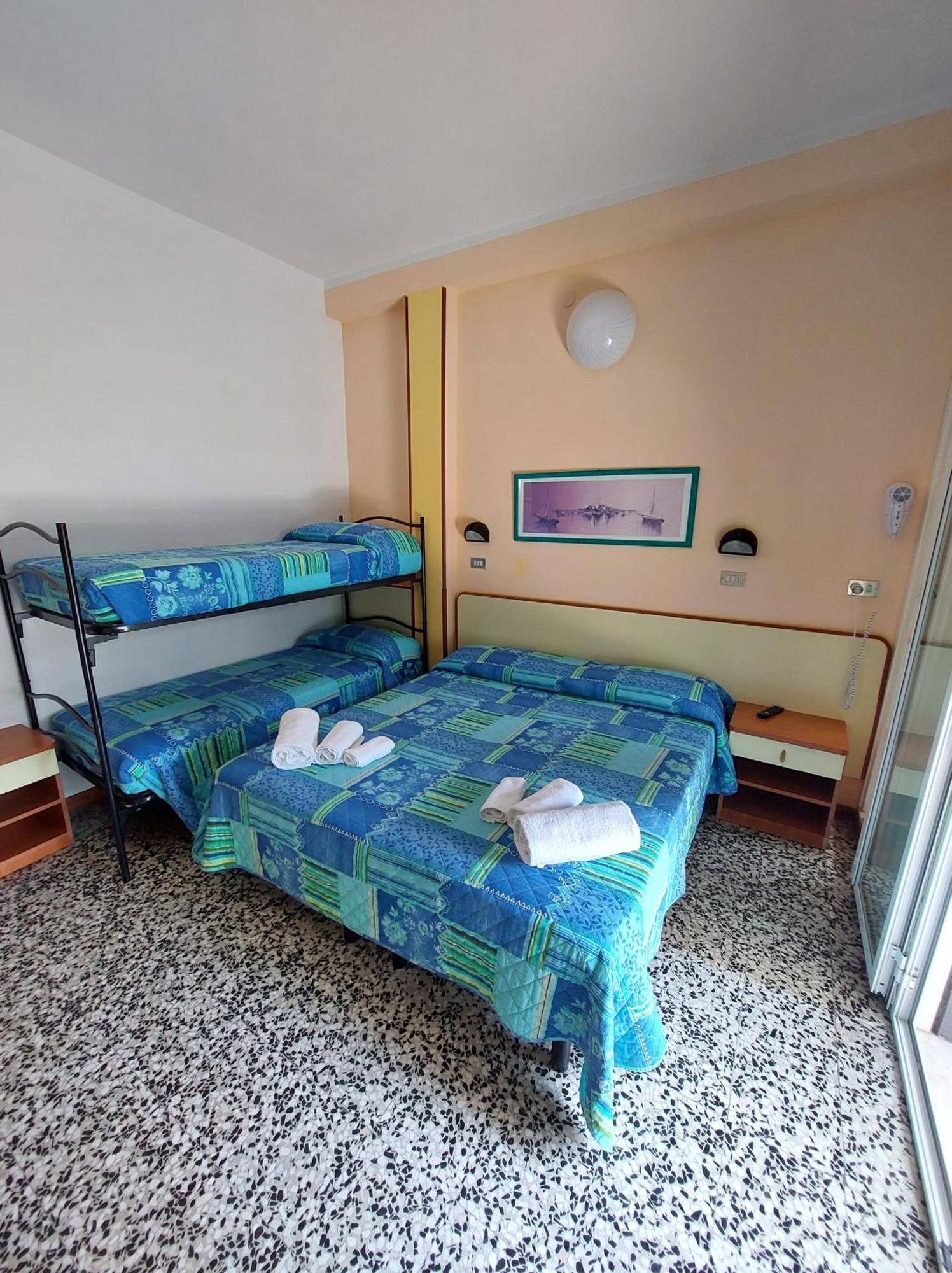 B&B Hotel Villa Nora Bellaria-Igea Marina Bilik gambar